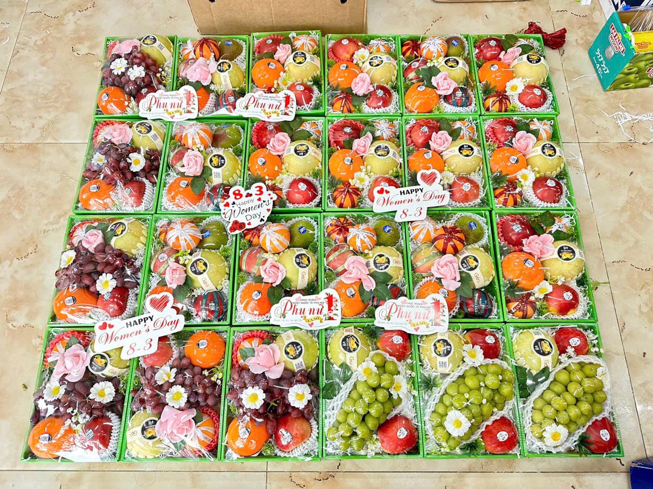 Khay giấy, túi giấy, nhiều kích thước và màu sắc đa dạng, sản phẩm phù hợp với mọi nhu cầu sử dụng xanh, đỏ, tím, kem, túi giấy cứng cáp, cán bóng, khay giấy chắc chắn, Tổng Kho Ngọc Minh Châu, Phụ kiện đóng giỏ quà